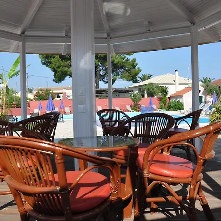 Hotel apartamentowy Tassos Acharavi (Corfu)