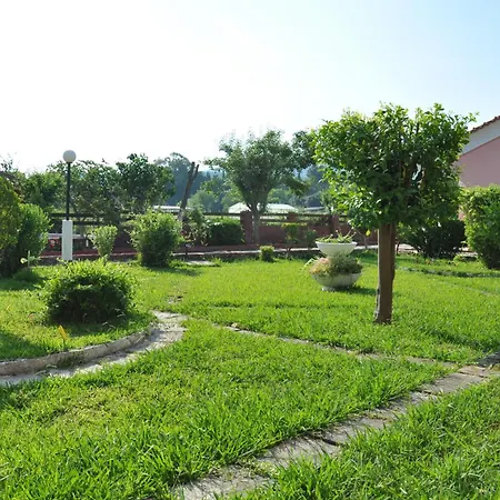 Hotel apartamentowy Tassos