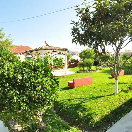 Tassos Hotel apartamentowy 2*