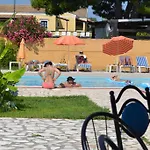 アパートホテル Tassos コルフ島