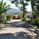 アパートホテル Tassos コルフ島